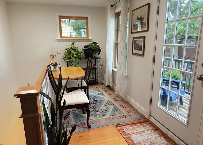 Elegant Cambridge Room A Short Walk To Harvard U